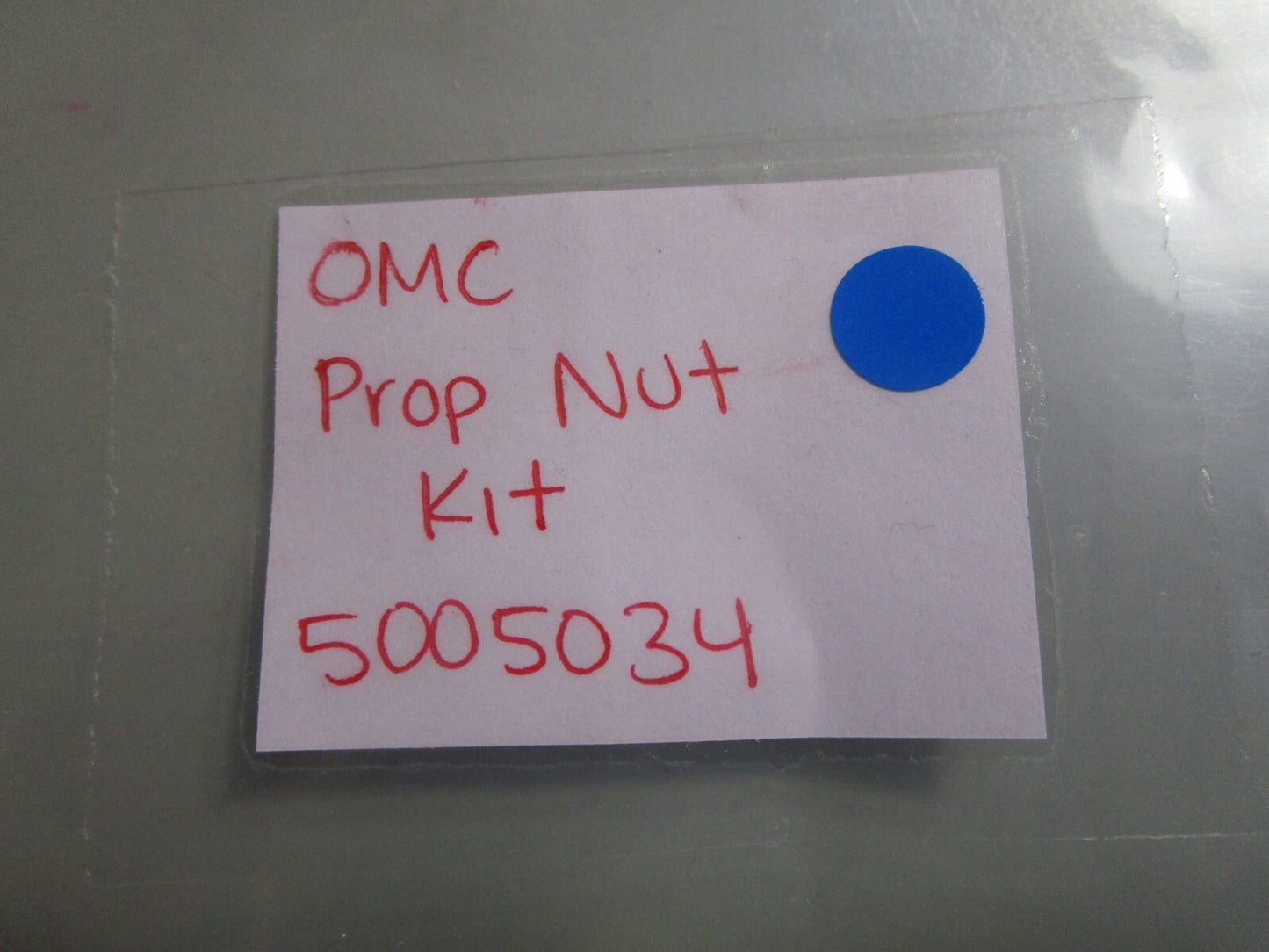 *NEW OEM* 0810 OMC Johnson Evinrude Propeller Nut Kit 5005034