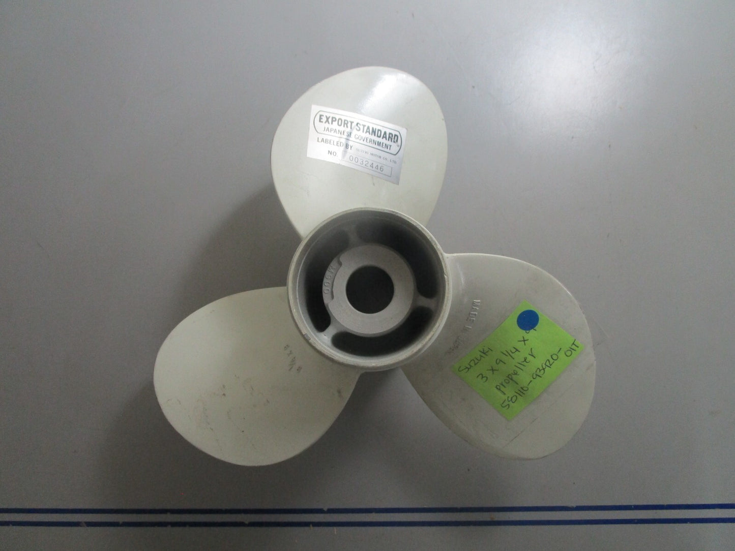 *NEW OEM* 0810 Suzuki 3X9 1/4X9 Propeller 58110-93920-01T