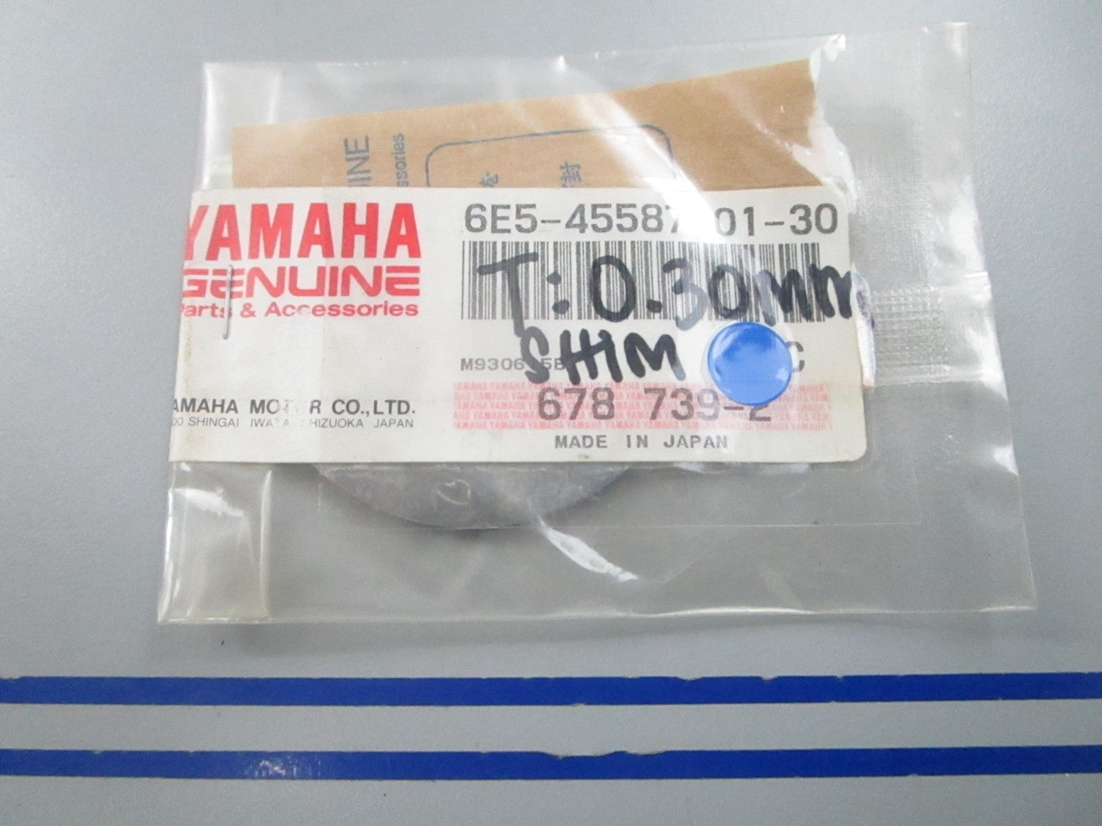 NEW OEM 6E5-45587-01-30 Yamaha (T:0.30mm) Shim 0810