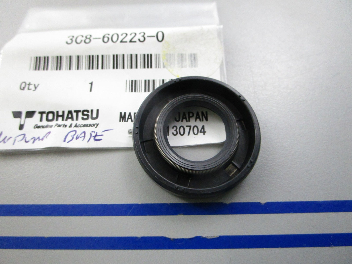 NEW OEM 3C8-60223-0 3C8602230 Tohatsu Oil Seal 0810
