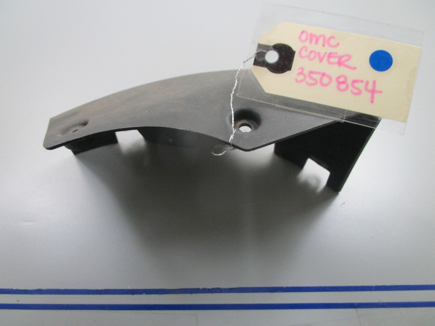 *NEW OEM* 0810 OMC Johnson Evinrude Cover 350854 0350854