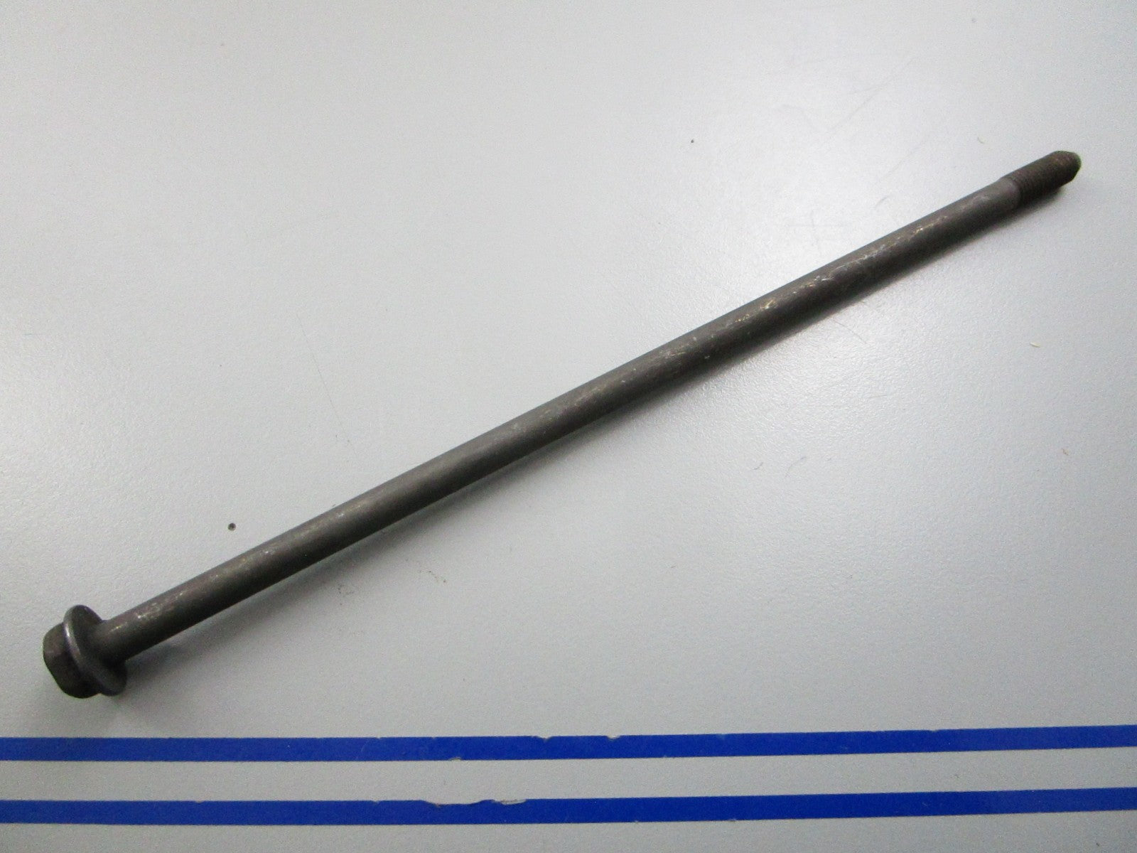 NEW OEM 387938 0387938 OMC Johnson Evinrude Bolt 0810