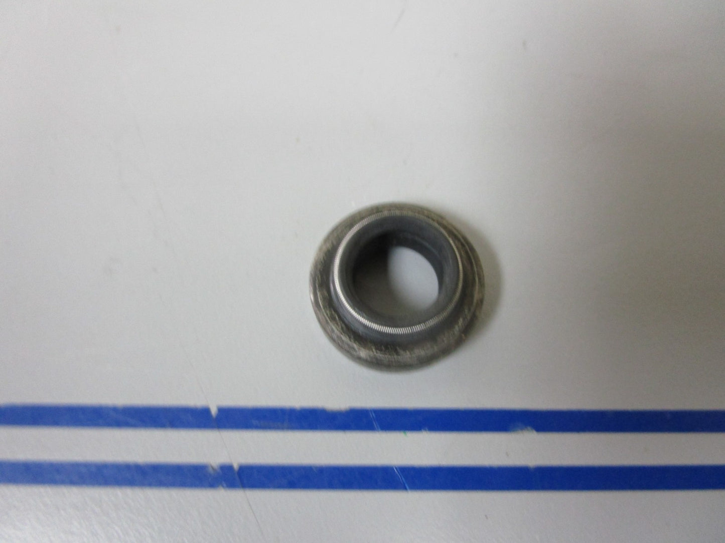 *NEW OEM* 0720 OMC Johnson Evinrude Oil Seal 3853655