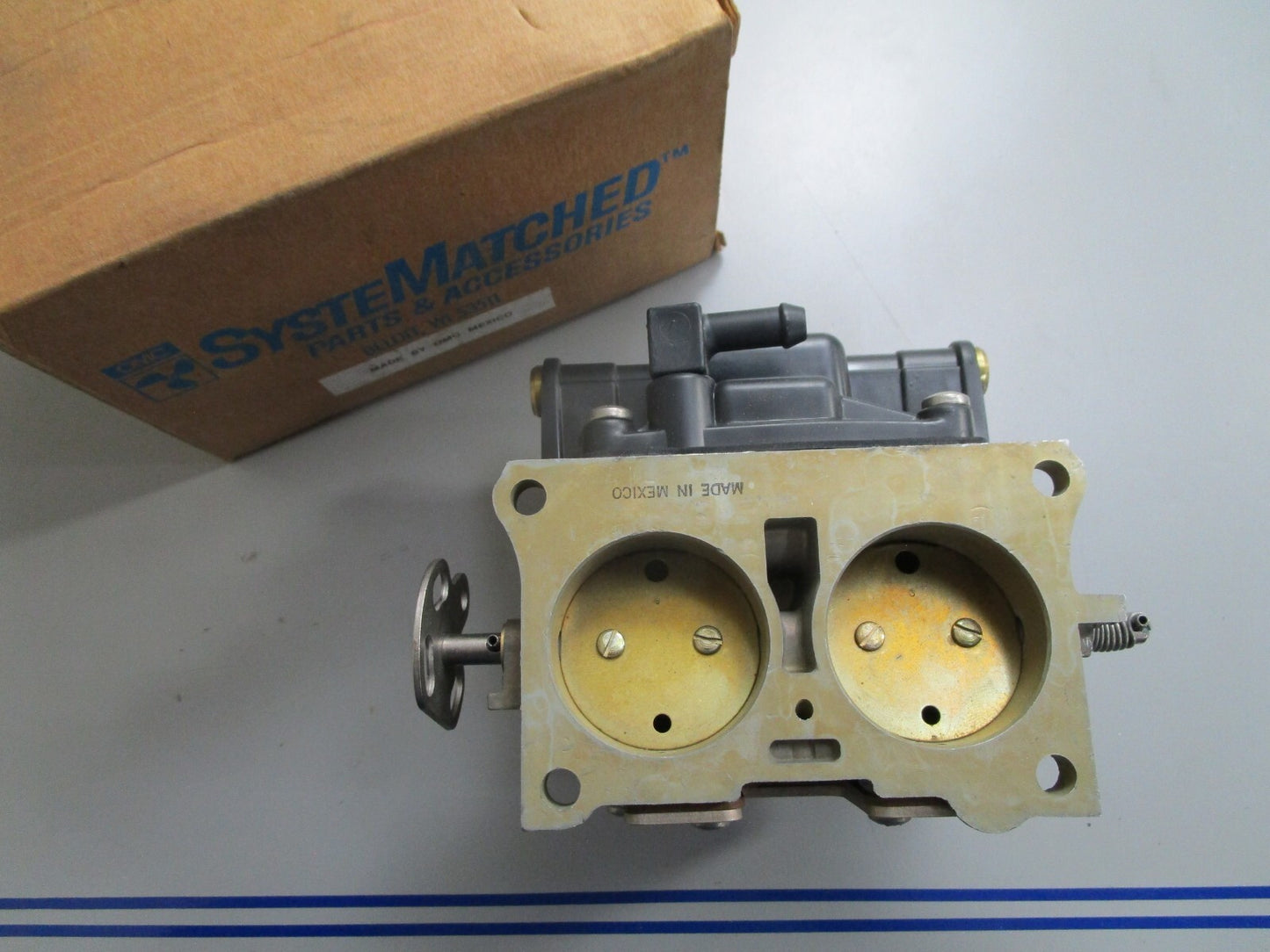 *NEW OEM* 0820 OMC Johnson Evinrude Carburetor Ay 433808 0433808