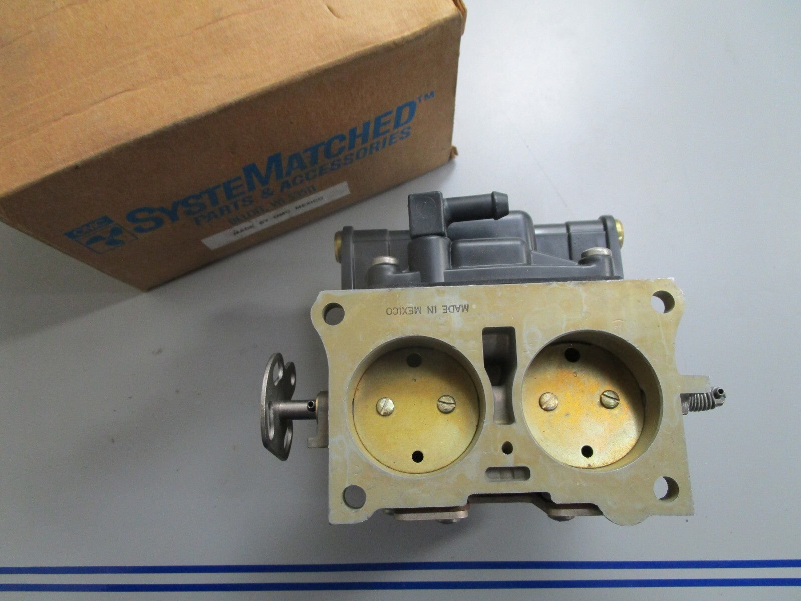 *NEW OEM* 0820 OMC Johnson Evinrude Carburetor Ay 433808 0433808