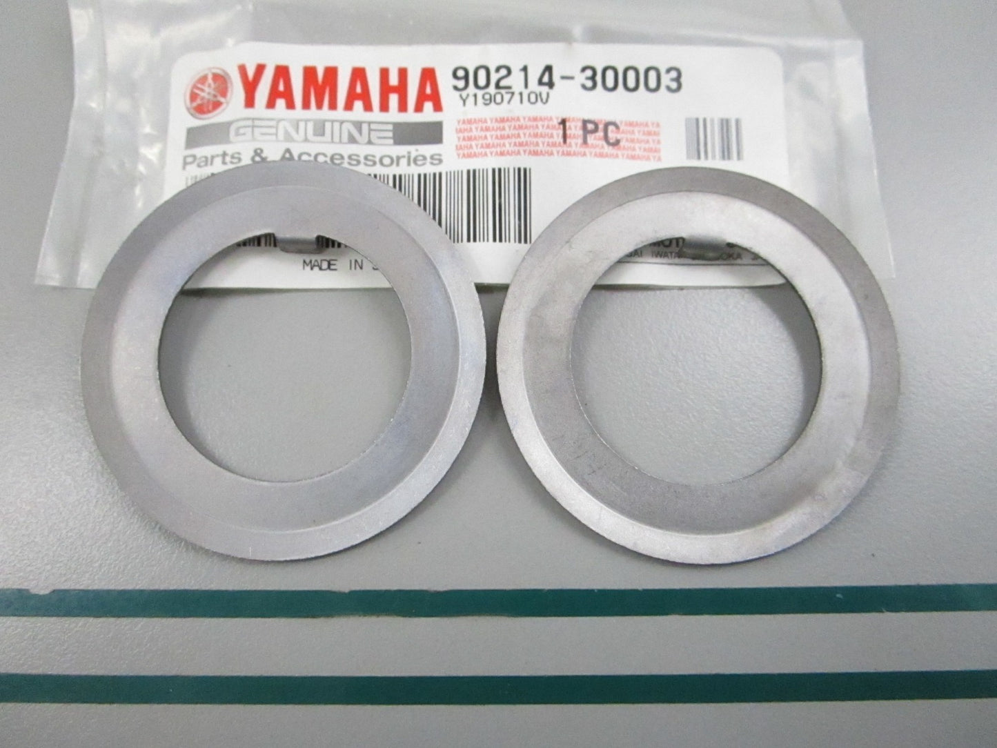 NEW OEM (LOT OF 2) 90214-30003-00 Yamaha Claw Washer 0810