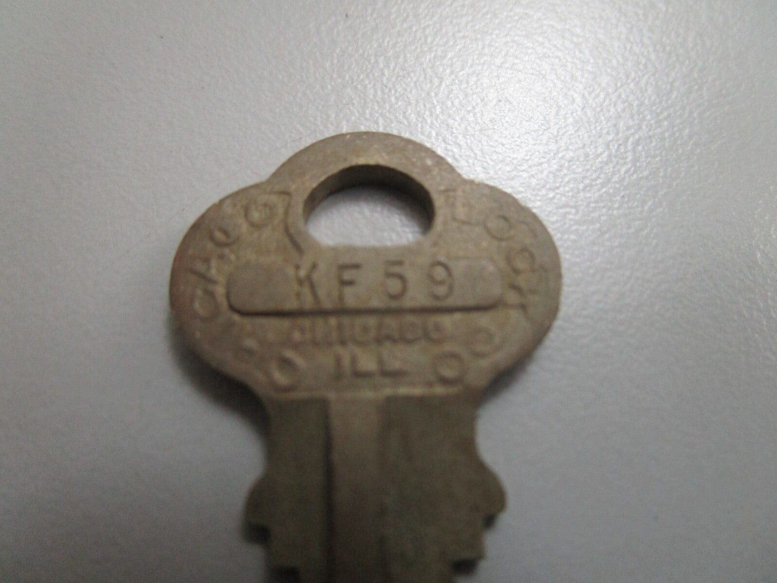 *NEW OEM* 0810 OMC Johnson Evinrude Ignition Key KF59 501588 0501574