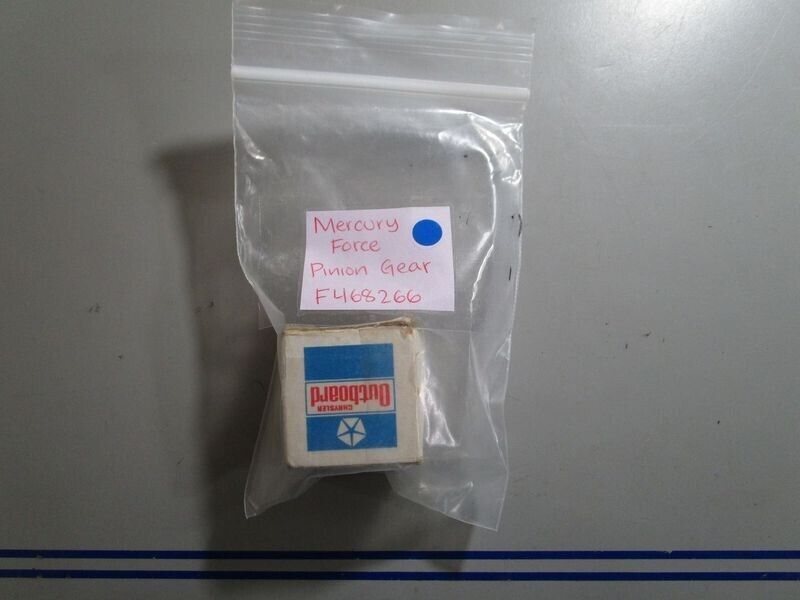 *NEW OEM* 0770 Mercury Quicksilver Pinion Gear F468266