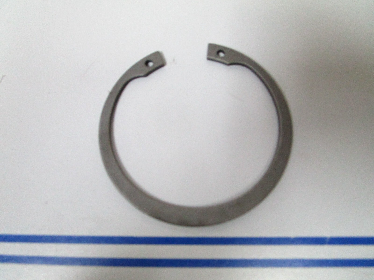 *NEW OEM* 0810 Volvo Penta Snap Ring 914537