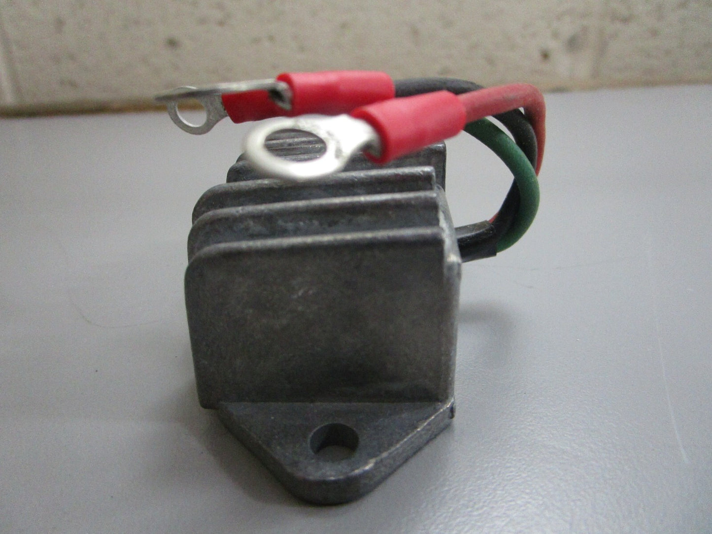 *NEW* 0820 SMI Voltage Regulator 94116 Replaces: 841688