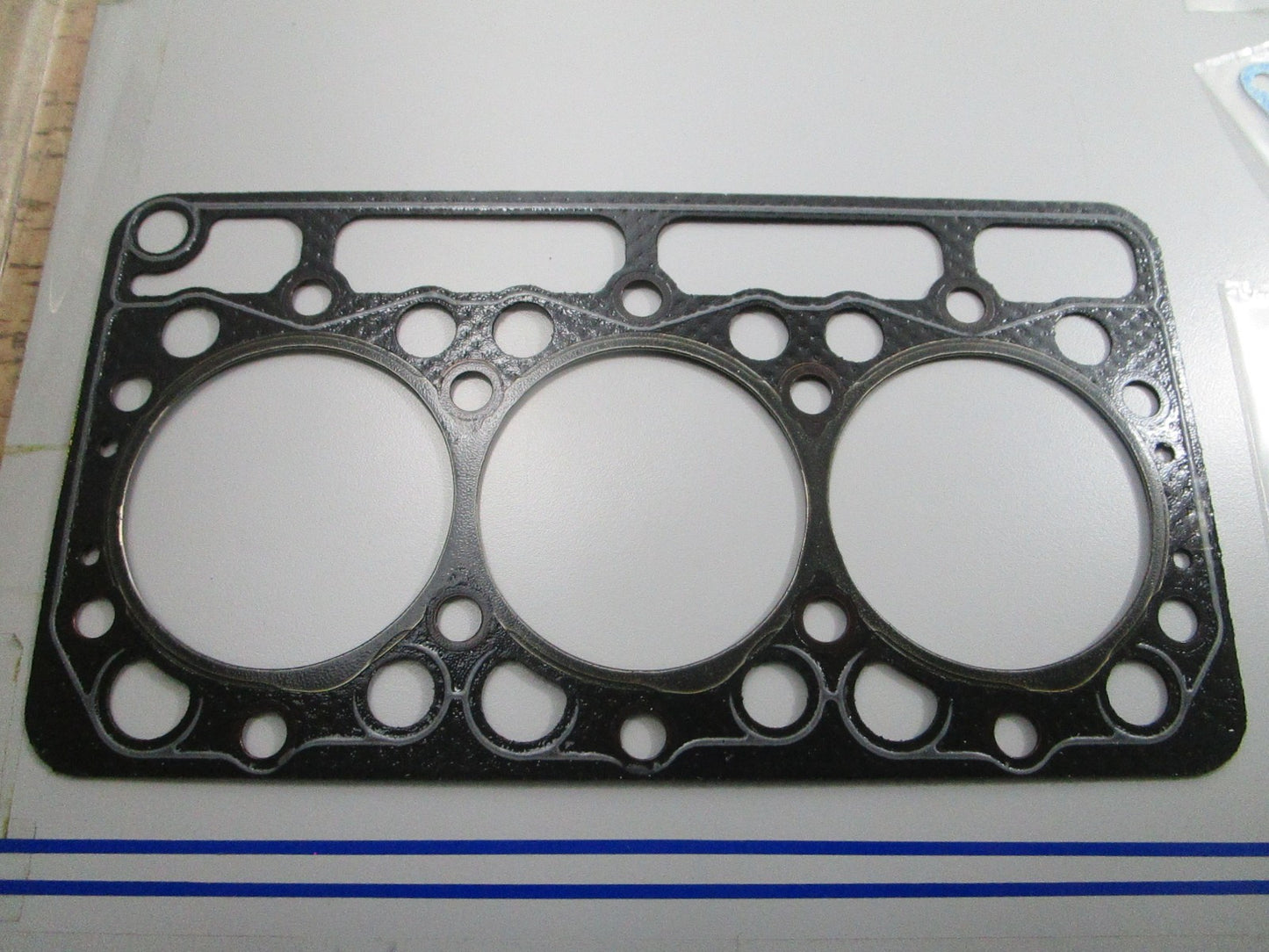 NEW OEM Onan 185-2313 Gasket Set 0720
