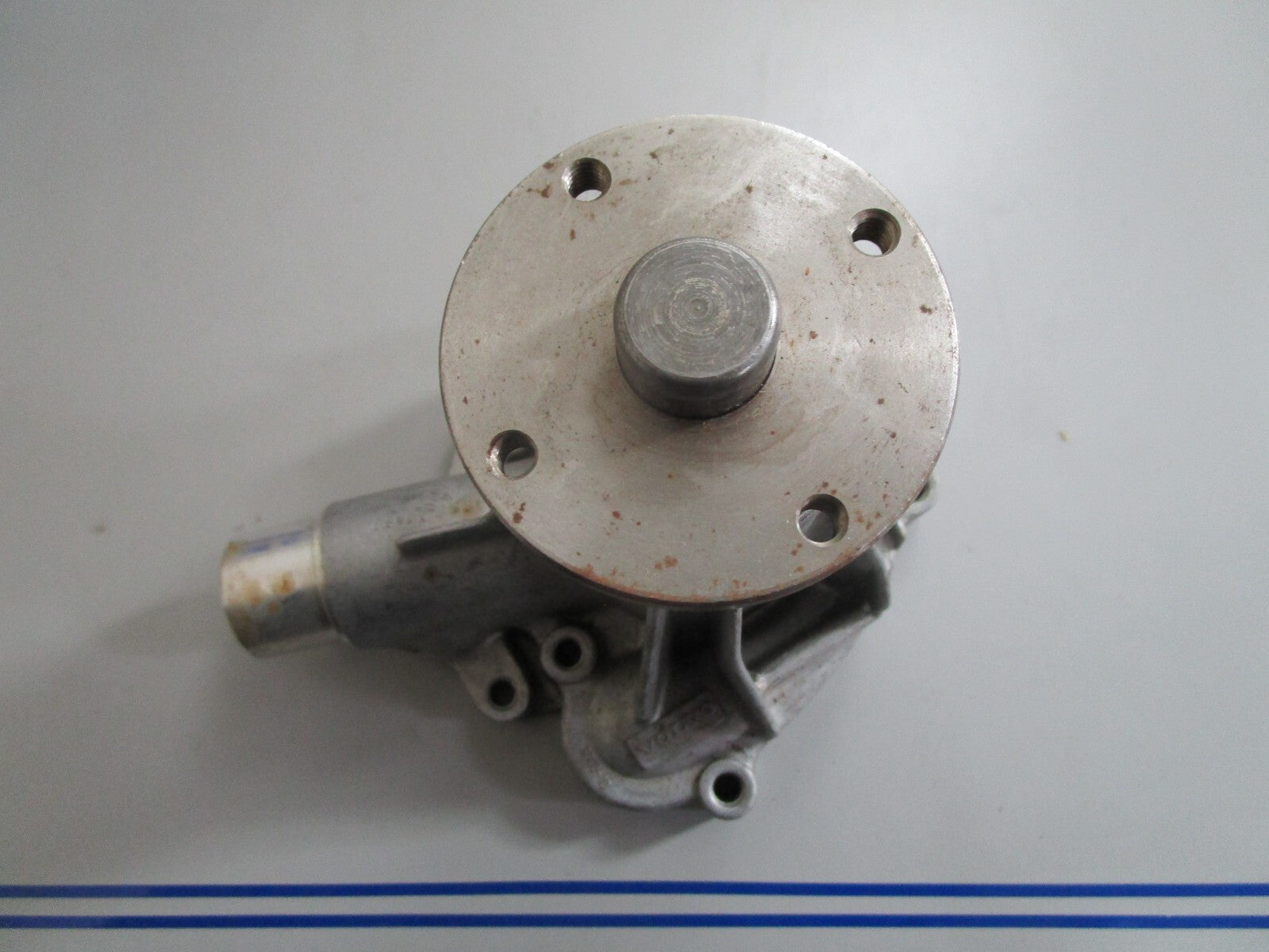 *NEW OEM* 0820 Volvo Penta Circulating Pump 3855804