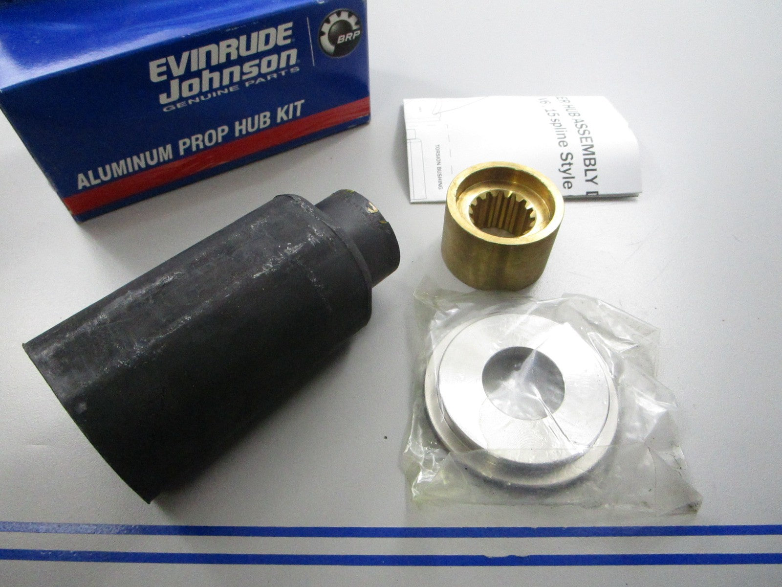 *NEW OEM* 0810 OMC Johnson Evinrude Aluminum Bushing Kit 765190 0765190