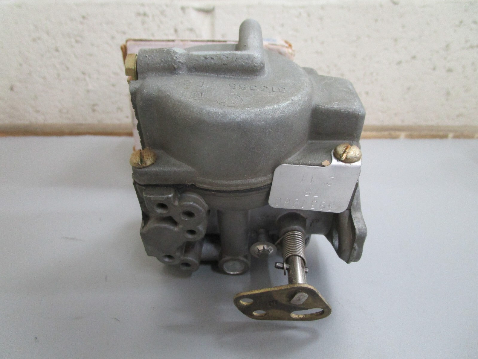 *NEW OEM* 0820 OMC Johnson Evinrude 70 75HP Carburetor Ay 393196 0393196