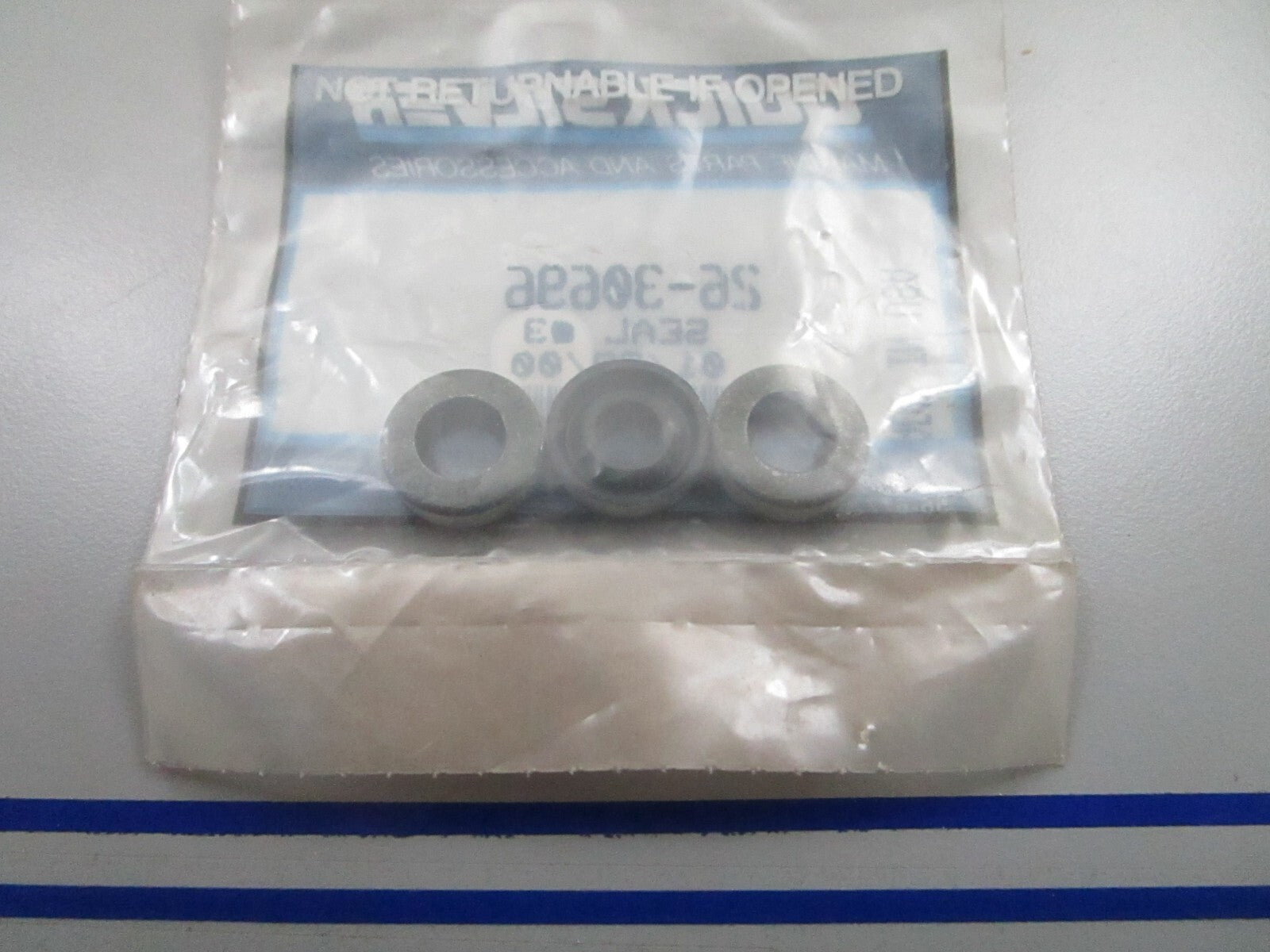 *NEW OEM* (LOT OF 3) 0810 Mercury Quicksilver Oil Seal 26-30696