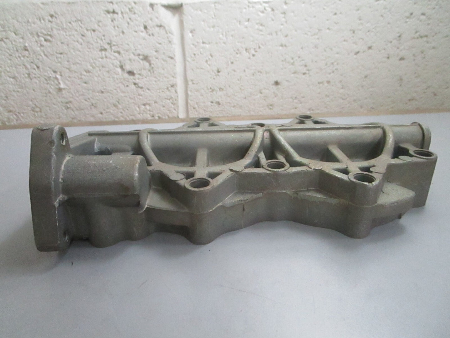 *NEW OEM* 0820 OMC Johnson Evinrude Cylinder Head 383535 0383535