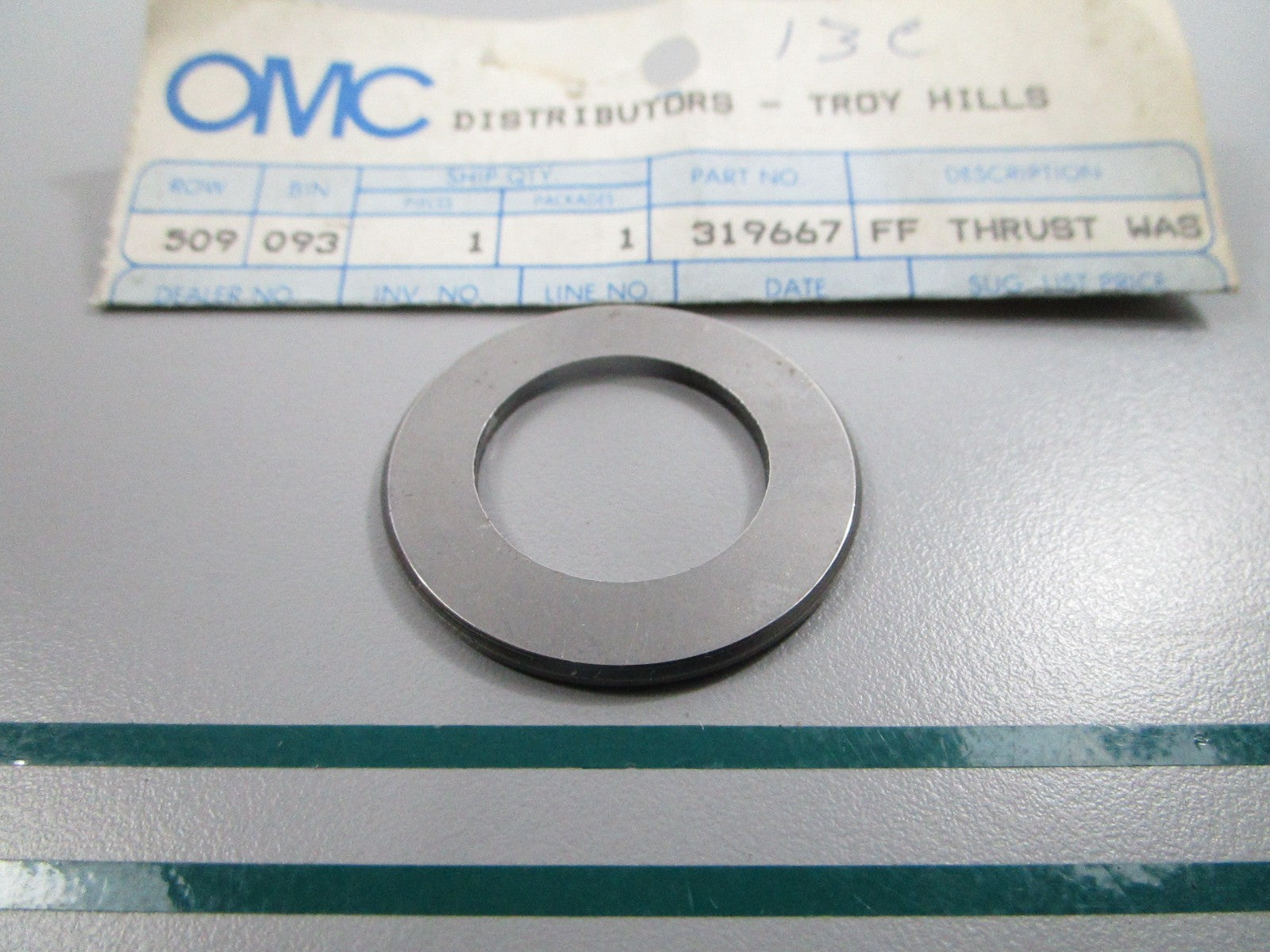 NEW OEM 319667 0319667 OMC Johnson Evinrude Thrust Washer 0810