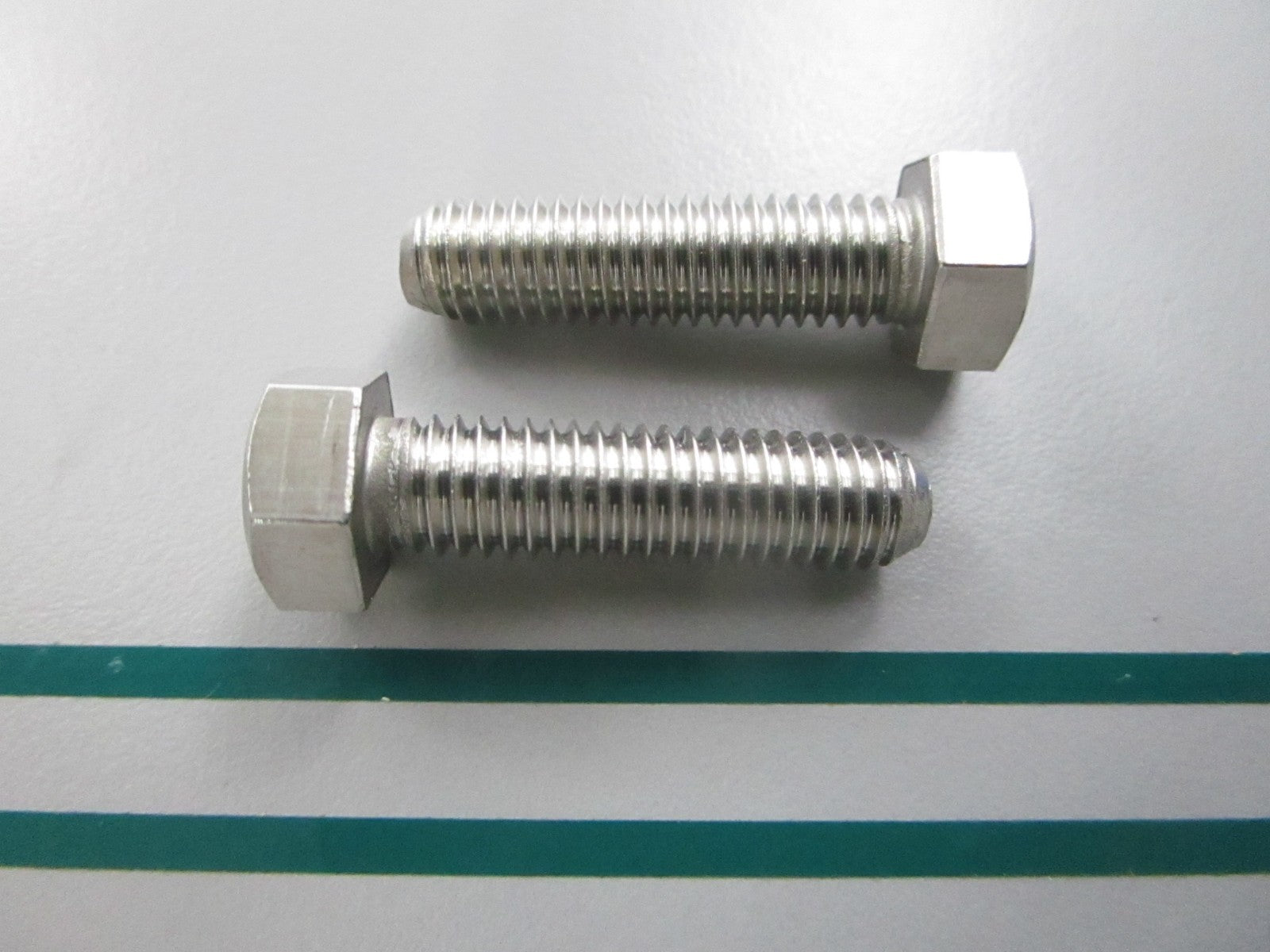 NEW OEM (LOT OF 2) 10-95416M Mercury Quicksilver Bolt 0810