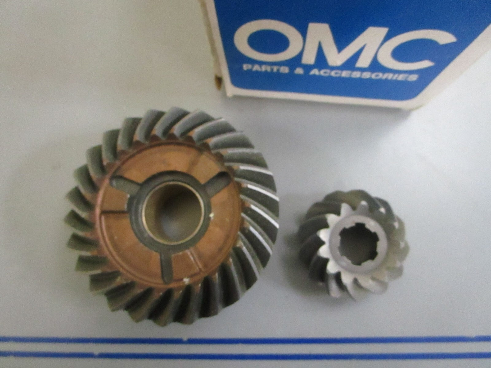 *NEW OEM* 0820 OMC Johnson Evinrude Forward & Pinion Gear Set 986655 0986655