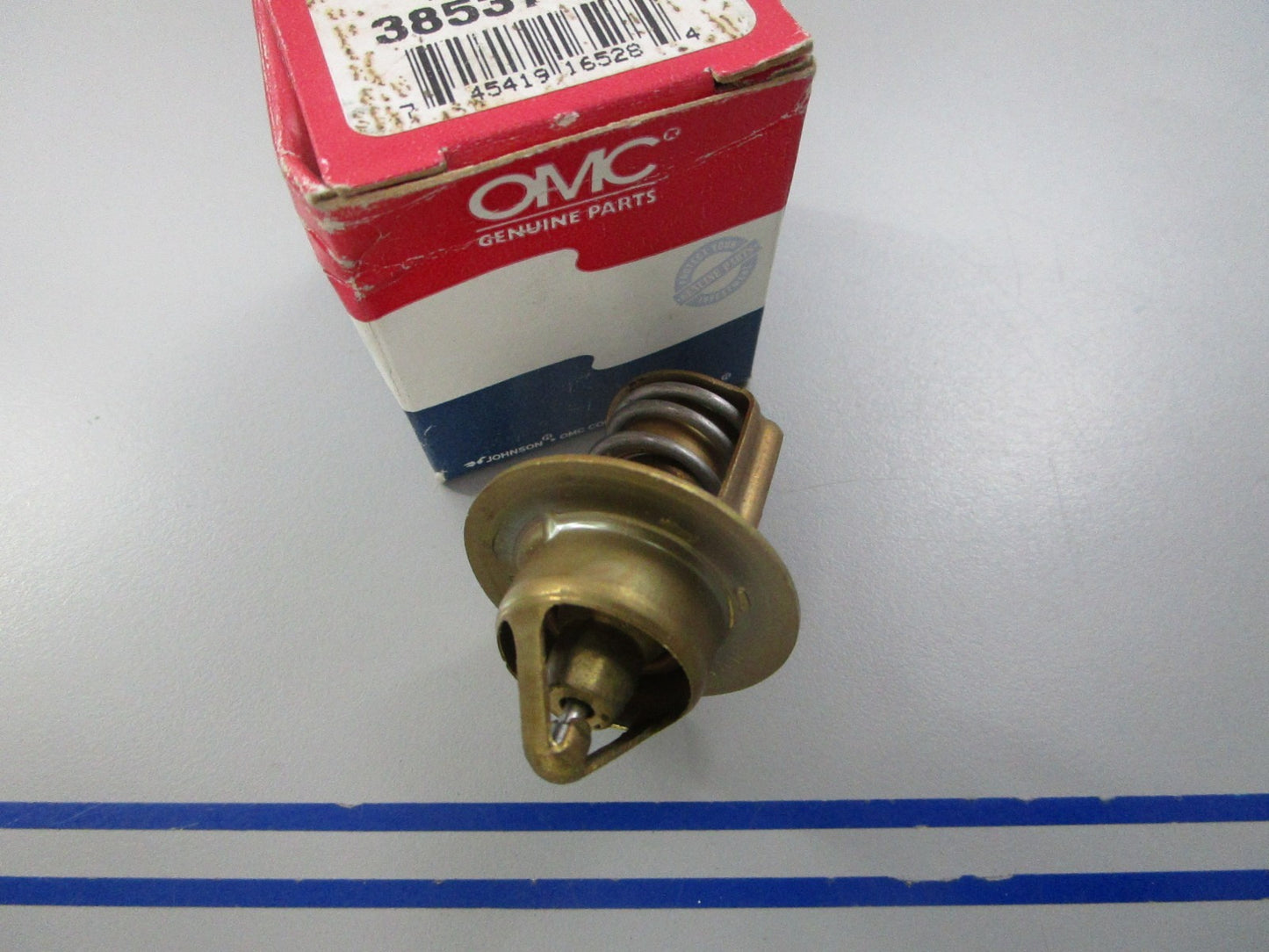 NEW OEM 3853799 OMC Volvo Thermostat 0810