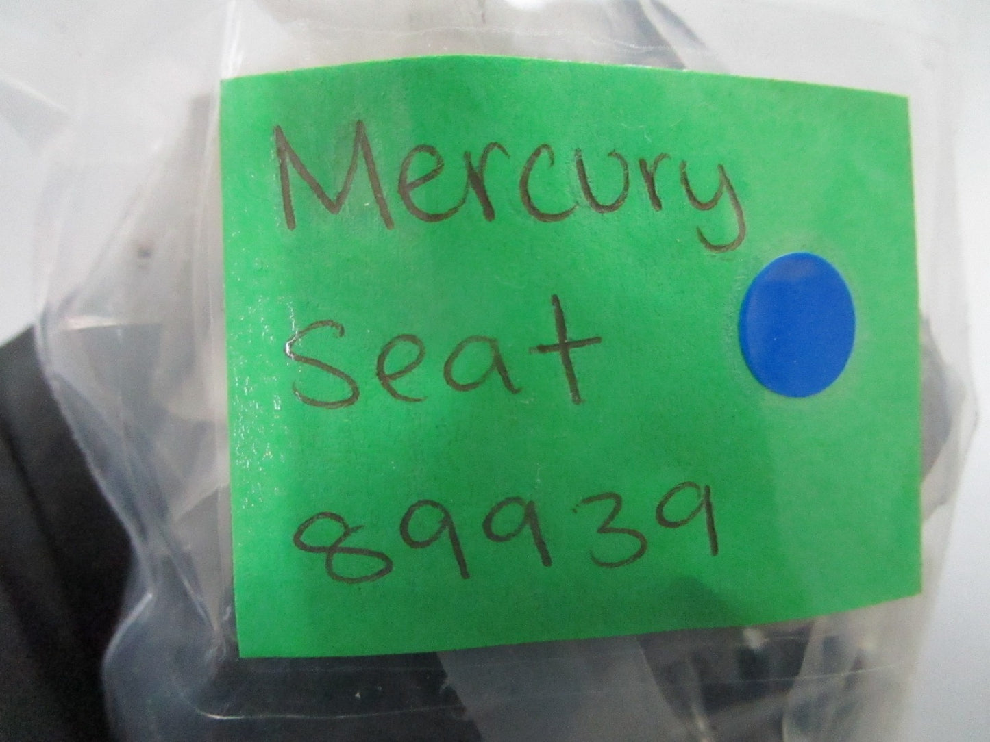 *NEW OEM* 0810 Mercury Quicksilver Seat 89939