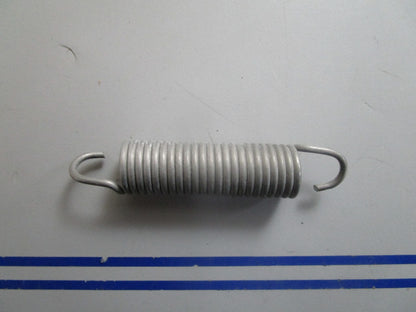 *NEW OEM* 0810 OMC Johnson Evinrude Spring 321920 0321920