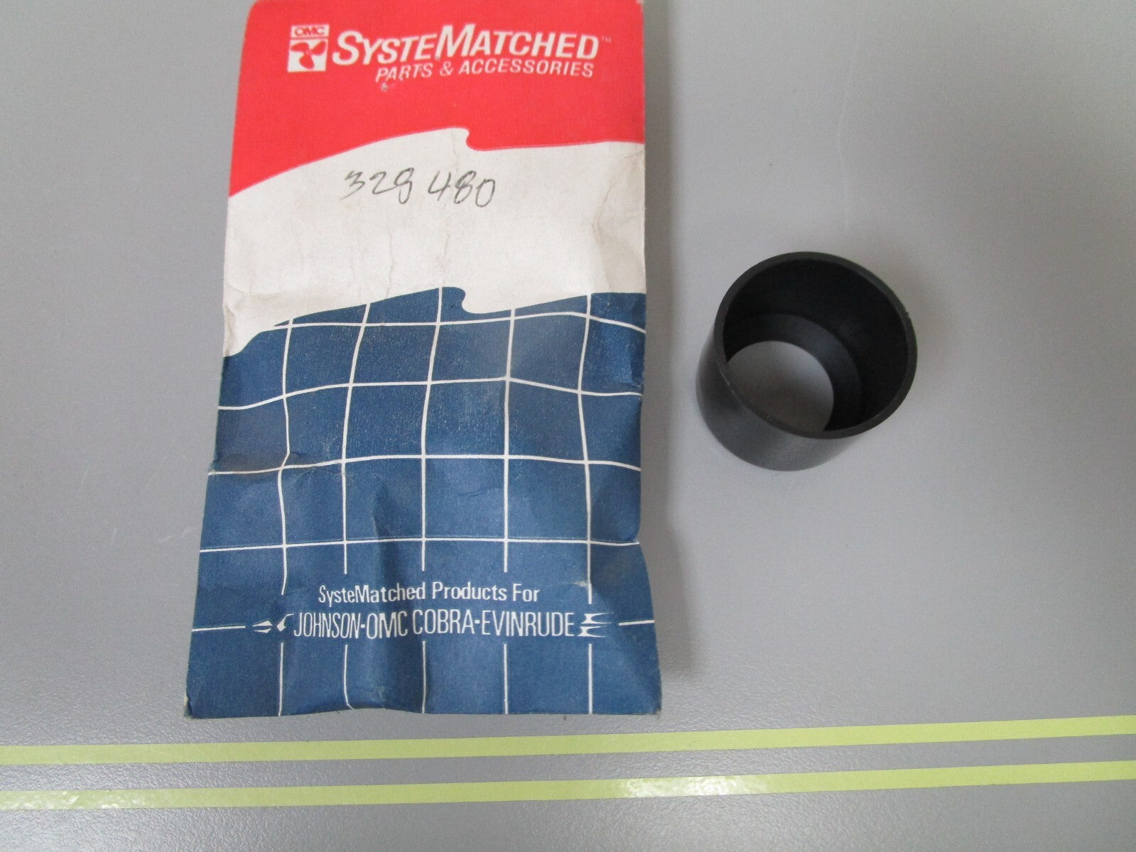 *NEW OEM* 0810 OMC Johnson Evinrude Mounting Ring 328480 0328480