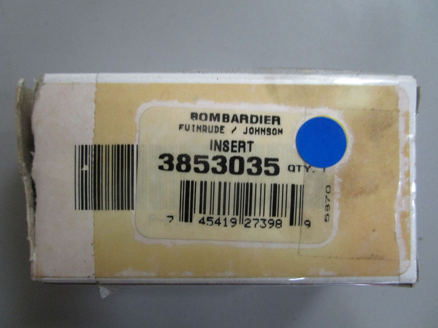 *NEW OEM* 0810 OMC Johnson Evinrude Insert 3853035