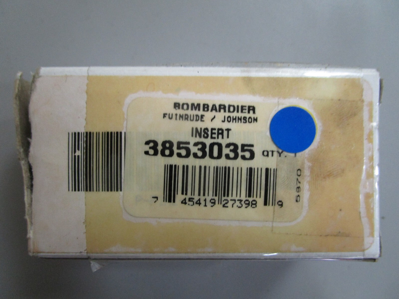 *NEW OEM* 0810 OMC Johnson Evinrude Insert 3853035