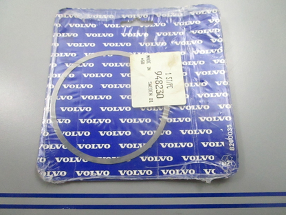 *NEW OEM* 0810 Volvo Penta Shim 948230