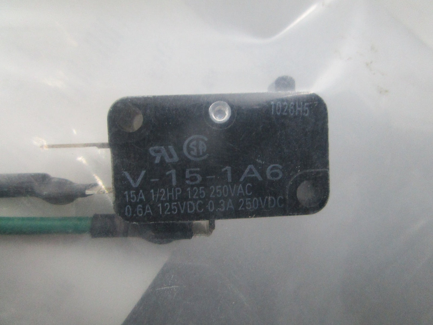 NEW OEM 3T5-76086-0 3T5760860 Tohatsu Remote Control Neutral Switch 0810