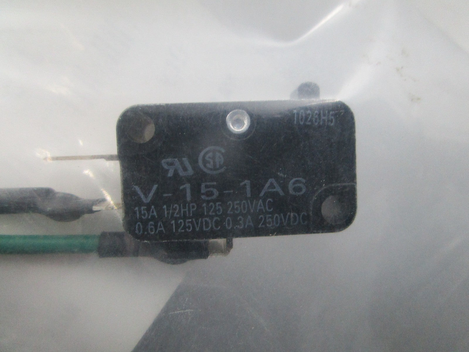 NEW OEM 3T5-76086-0 3T5760860 Tohatsu Remote Control Neutral Switch 0810