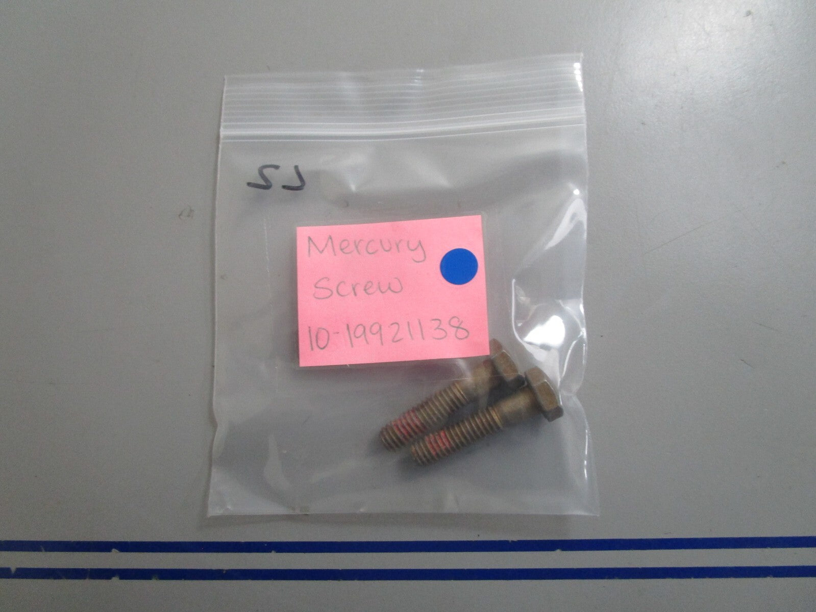 *NEW OEM* (LOT OF 2) 0810 Mercury Quicksilver Screw 10-19921138