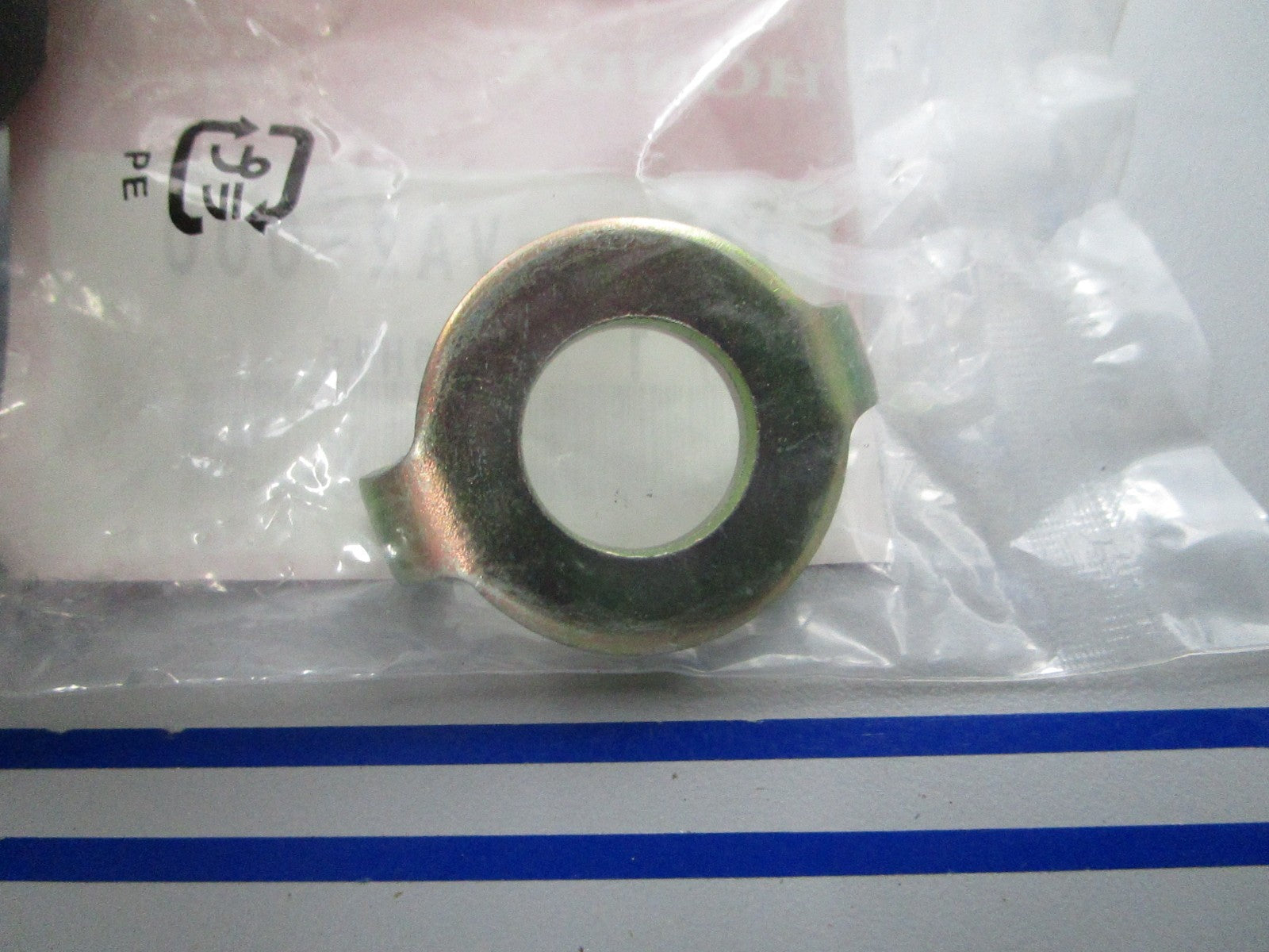 NEW OEM Honda 72612-VA2-000 Blade Lock 0810