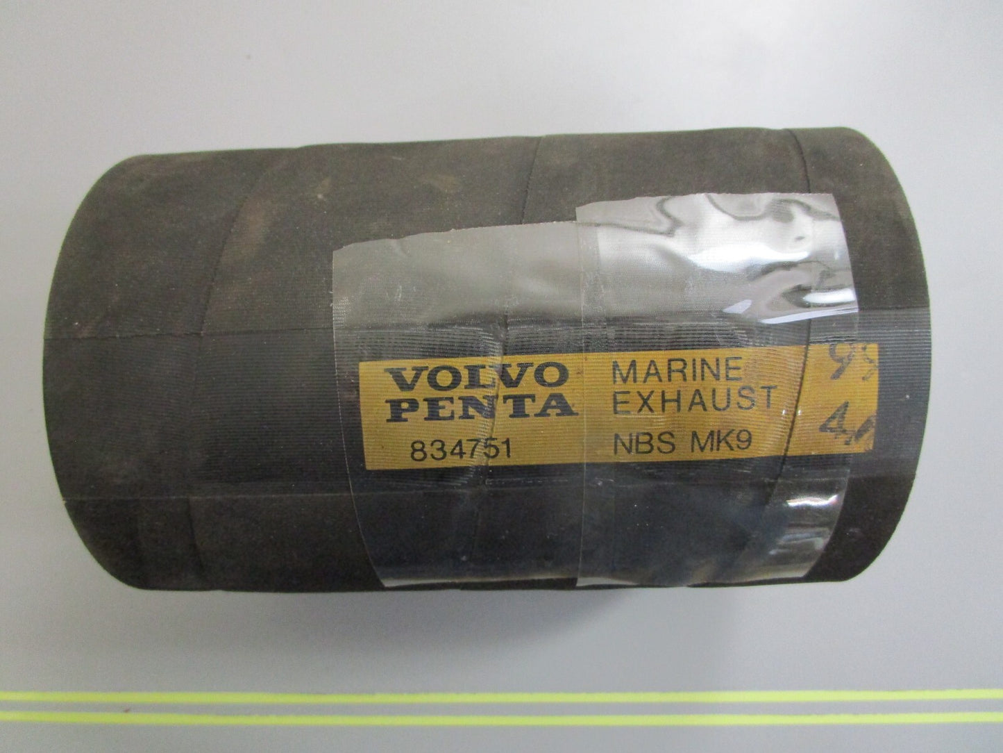*NEW OEM* 0810 Volvo Penta Exhaust Hose 834751