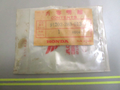 *NEW OEM* 0750 Honda OIL SEAL 91202-283-013