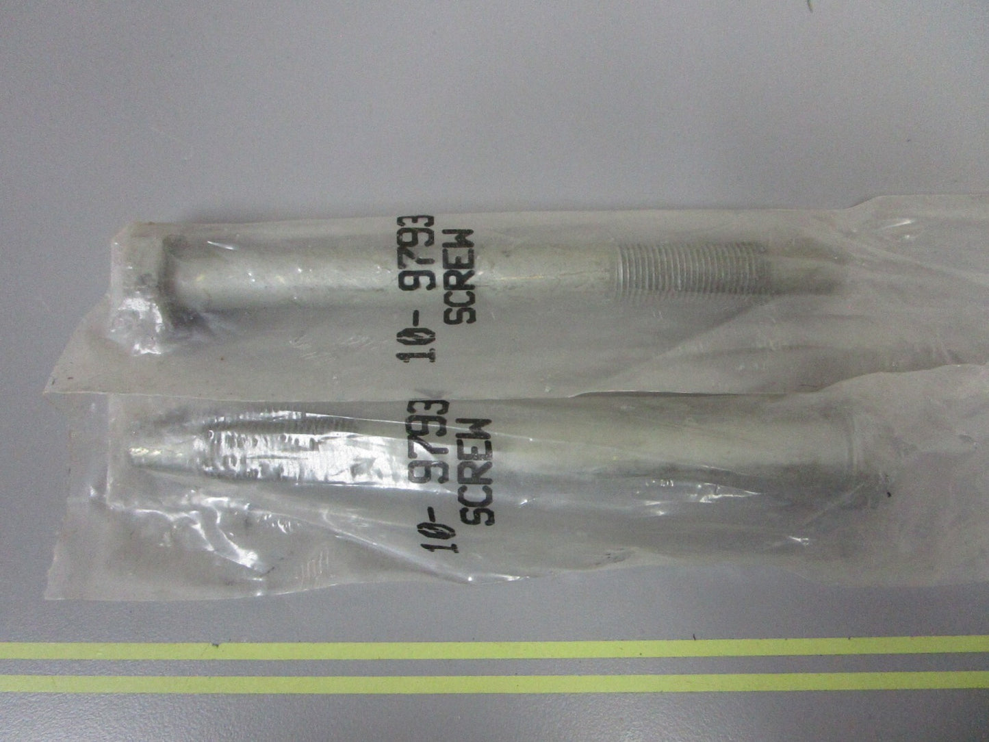 *NEW OEM* (LOT OF 2) 0810 Mercury Quicksilver Screw 10-97934