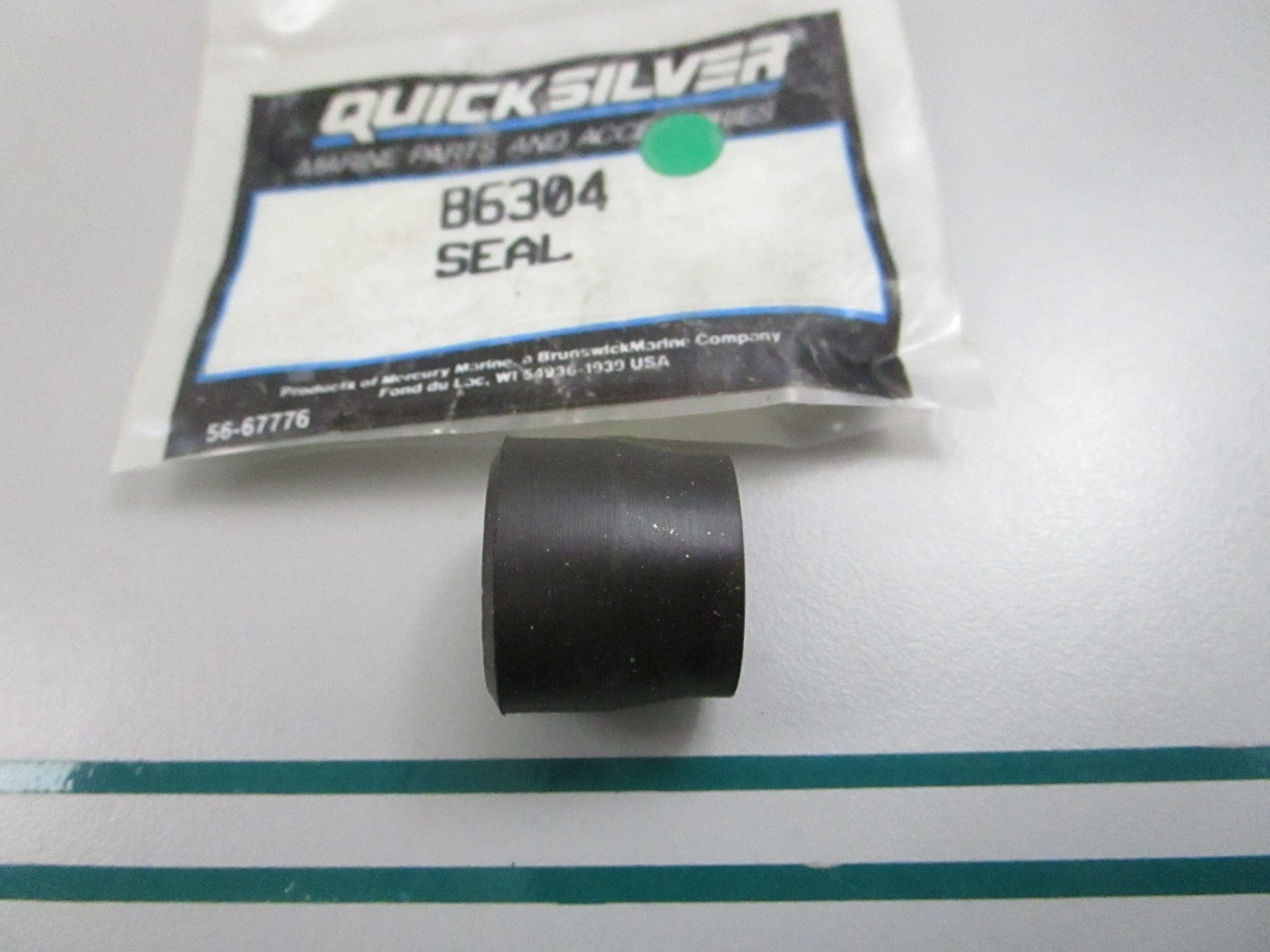 NEW OEM 86304 Mercury Quicksilver Seal 0810