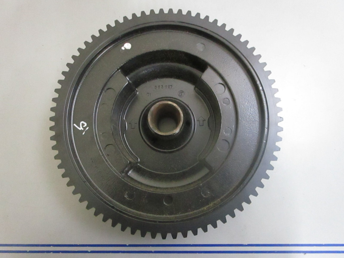 *NEW OEM* 0820 OMC Johnson Evinrude Flywheel 583696 0583696