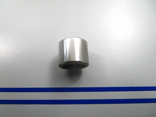 *NEW OEM* 0810 OMC Johnson Evinrude Bearing 390635 0390635