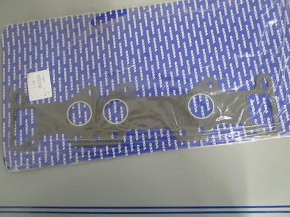NEW OEM 862634 Volvo Penta Gasket 0820