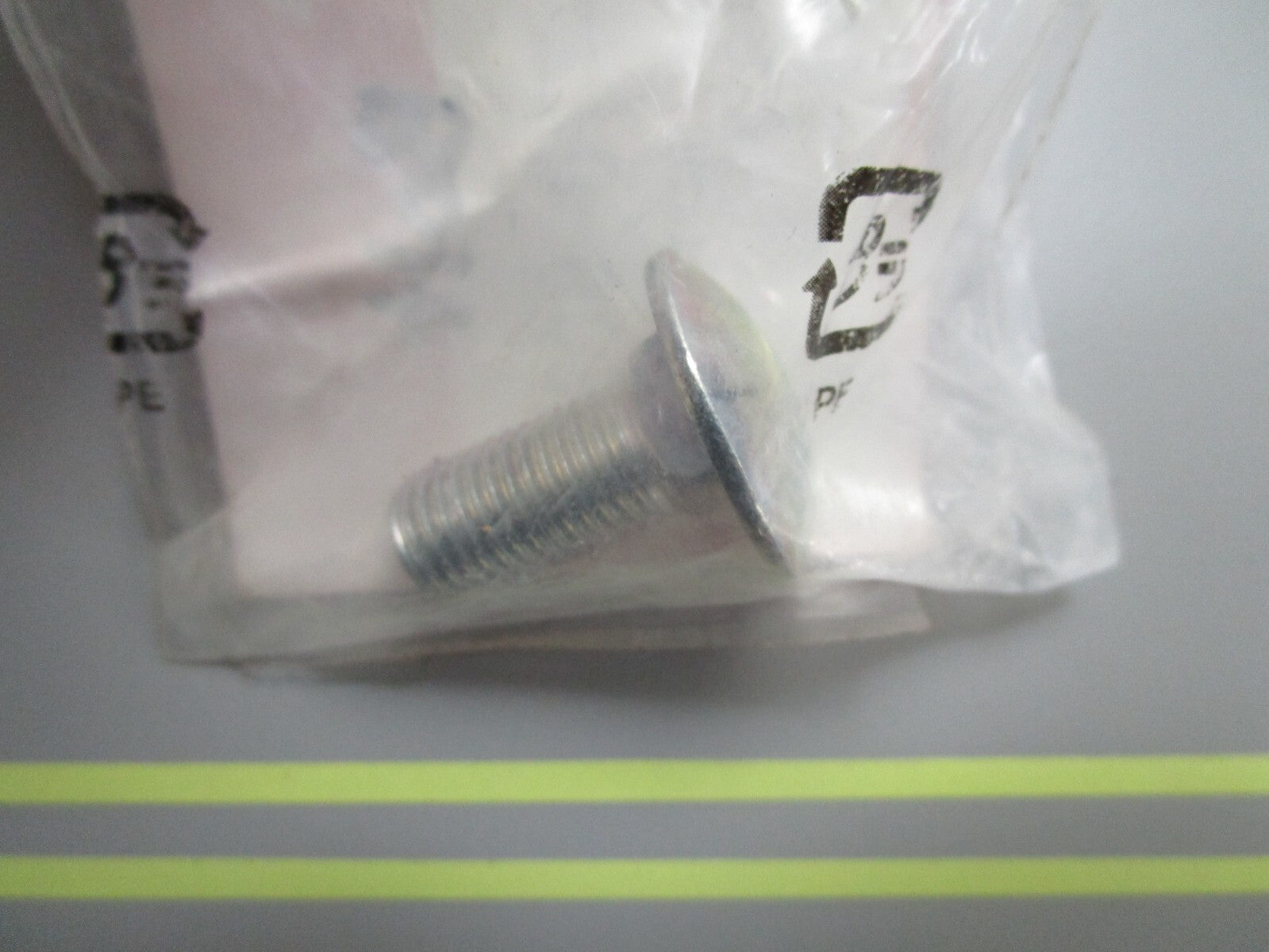 *NEW OEM* 0810 Honda Bolt 90101-770-003