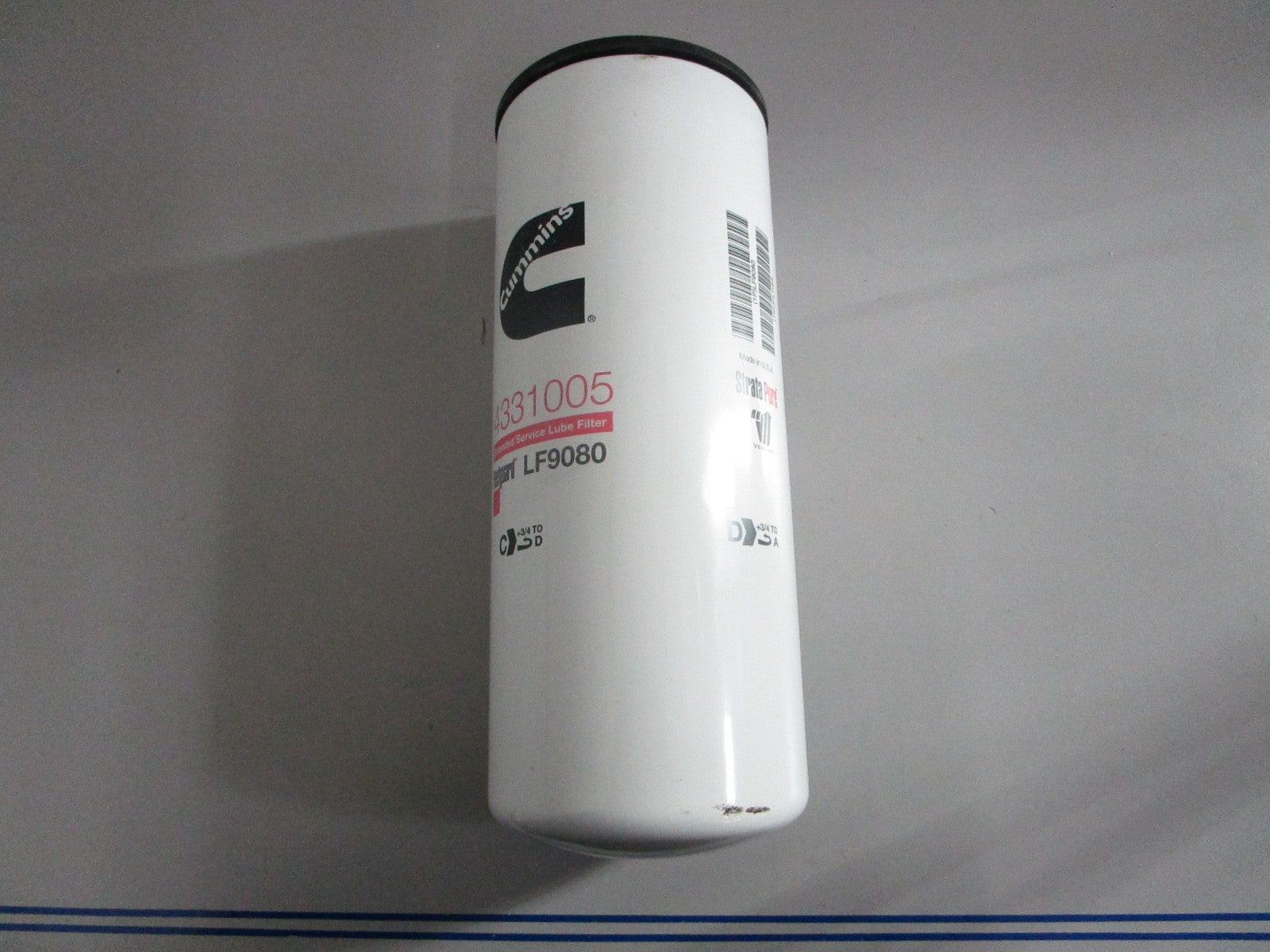NEW OEM 4331005 LF9080 Fleetguard Cummins Filter 0820