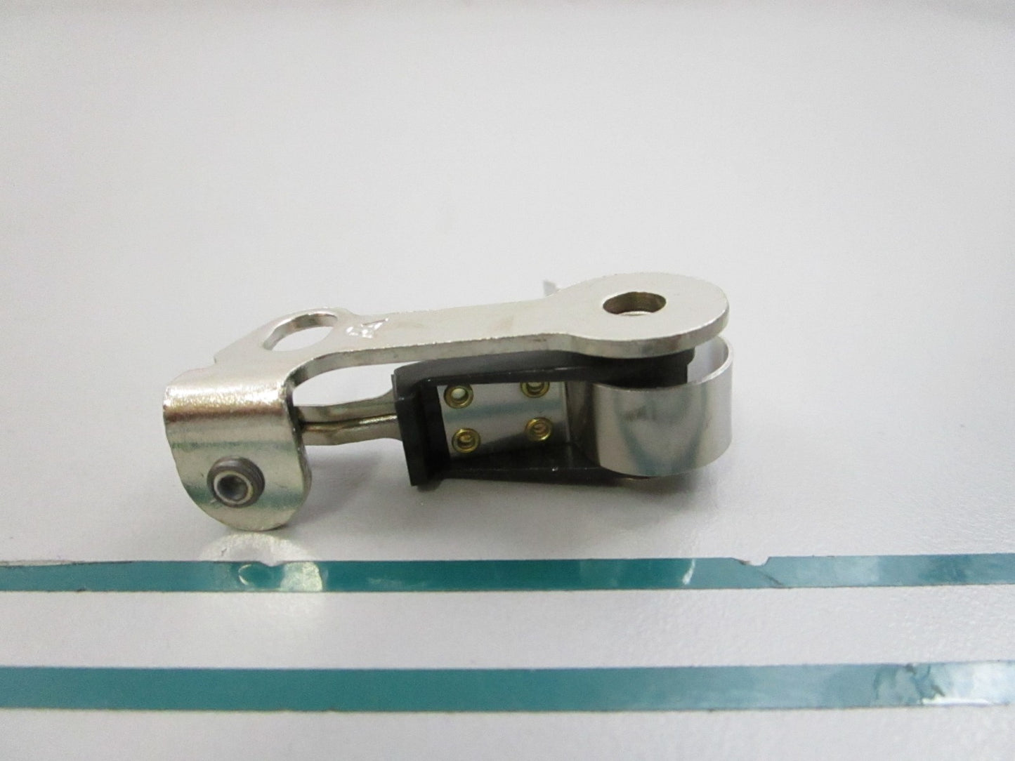 NEW OEM 855846 Volvo Penta Contact Point 0810
