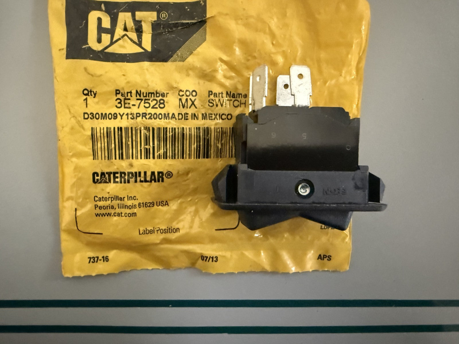 NEW OEM 3E-7528 CAT Switch 0820