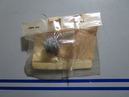 *NEW OEM* 0810 Yamaha Relief Valve Seat 6E5-43895-00-00