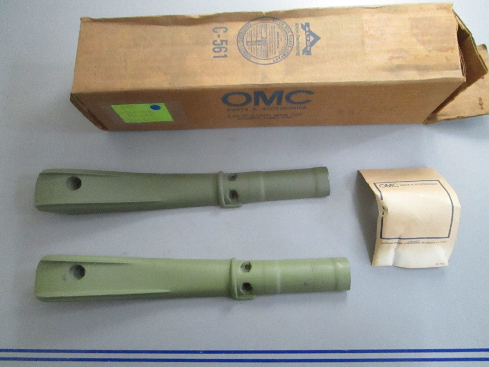 *NEW OEM* 0820 OMC Johnson Evinrude Steering Handle 381805 0381805