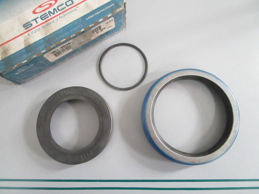NEW OEM 382-8039 Stemco Seal and Spacer 0820
