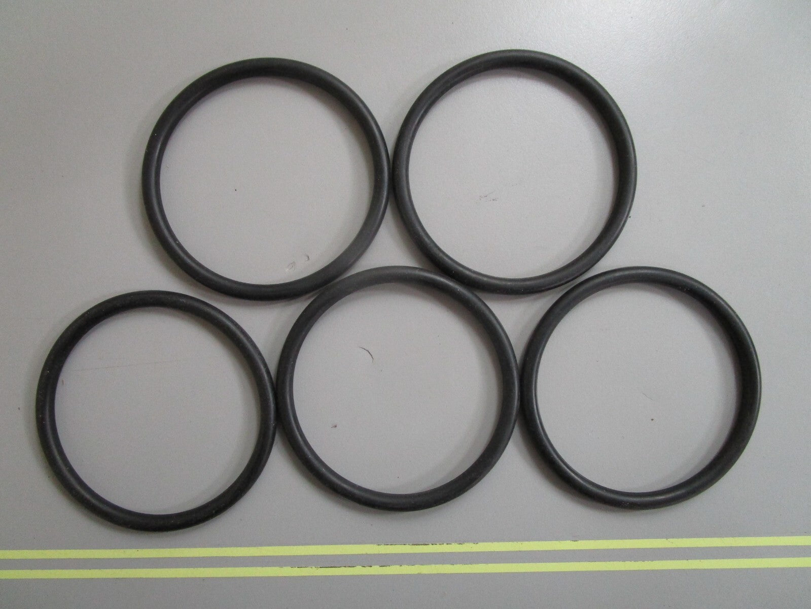 *NEW OEM* (LOT OF 5) 0810 Volvo Penta O-Ring 3852866