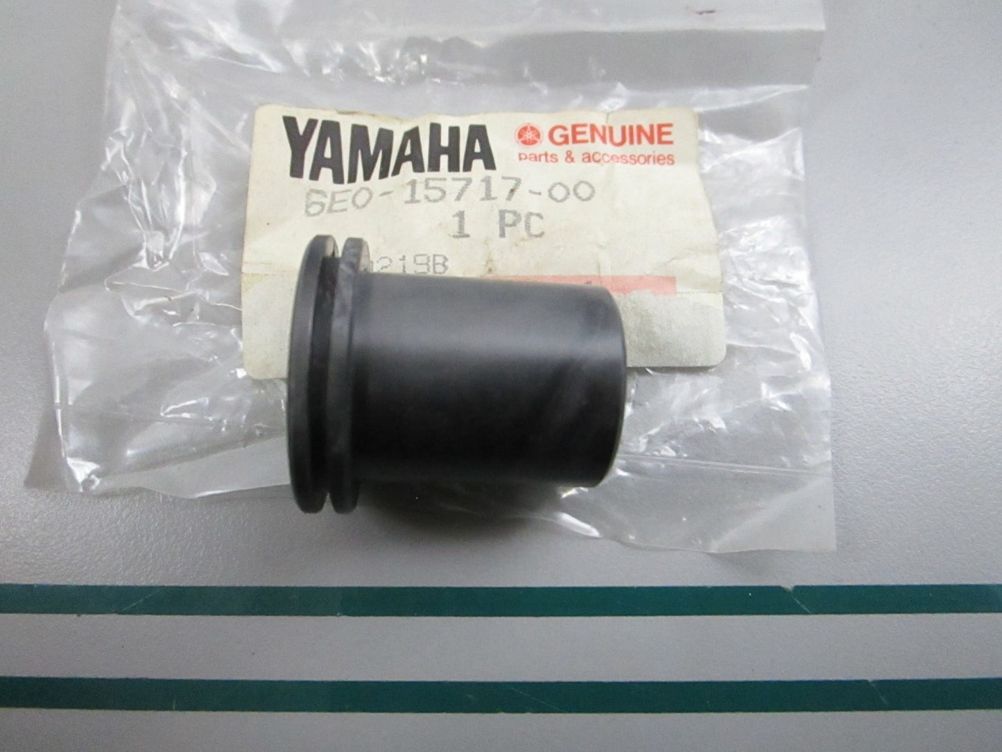 NEW OEM 6E0-15717-00-00 Yamaha Starter Shaft 0810